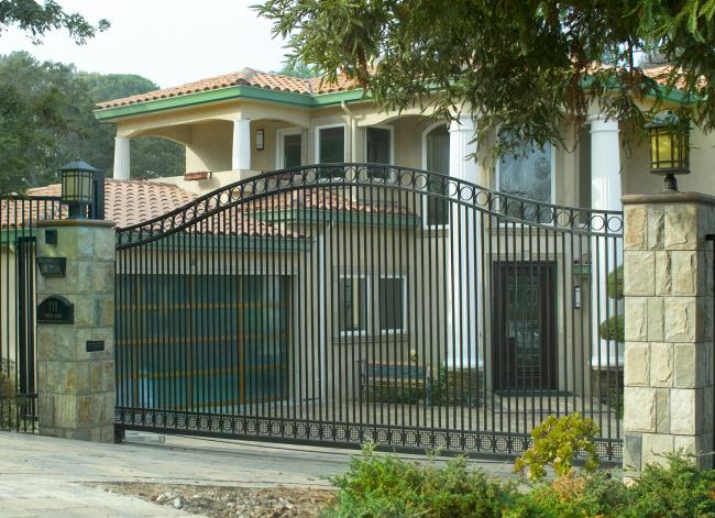 Gate 1